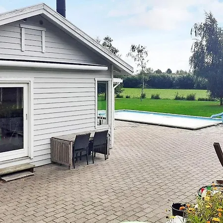 10 Person Holiday Home In Rodvig Stevns-By Traum Vakantiehuis