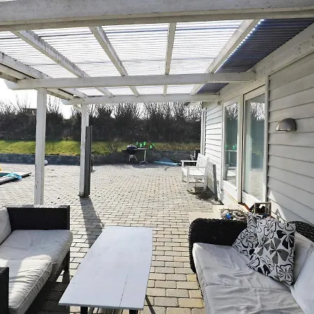 10 Person In R Dvig Stevns Lund (Stevns)