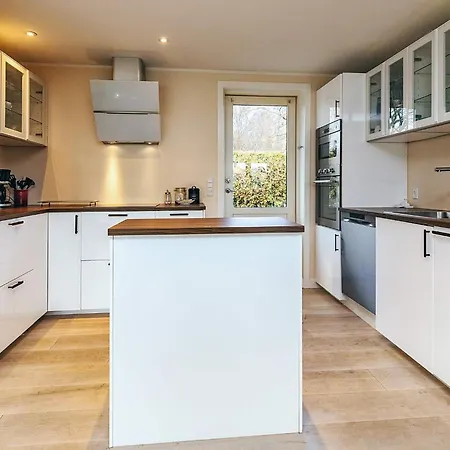 Vakantiehuis 10 Person Holiday Home In Rodvig Stevns-By Traum Lund (Stevns)